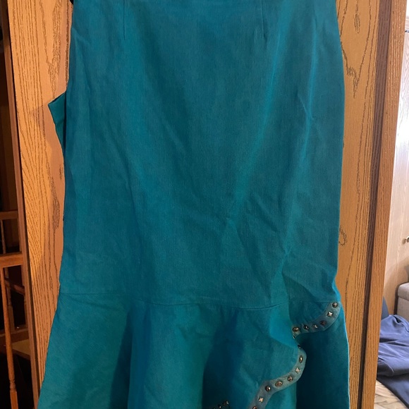 Aqua Blue 3 piece jacket tank skirt.. - Picture 6 of 7